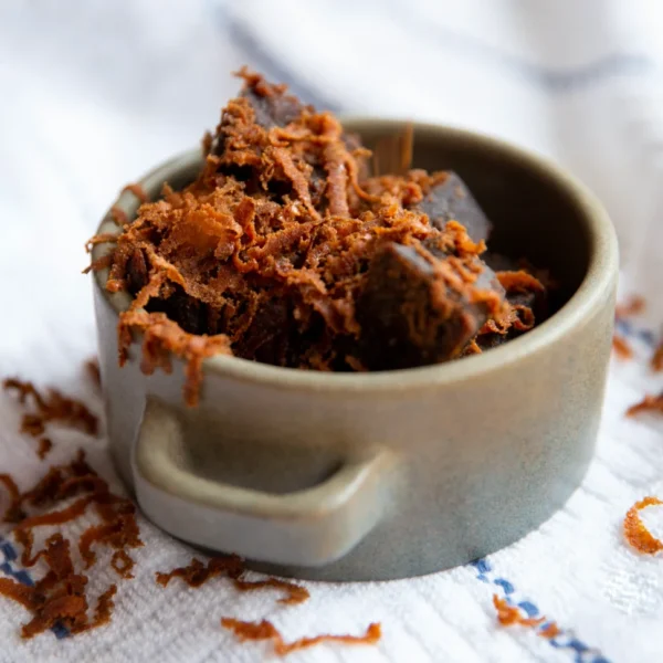 sweet-jaggery-dessert-arrangement-1536x971